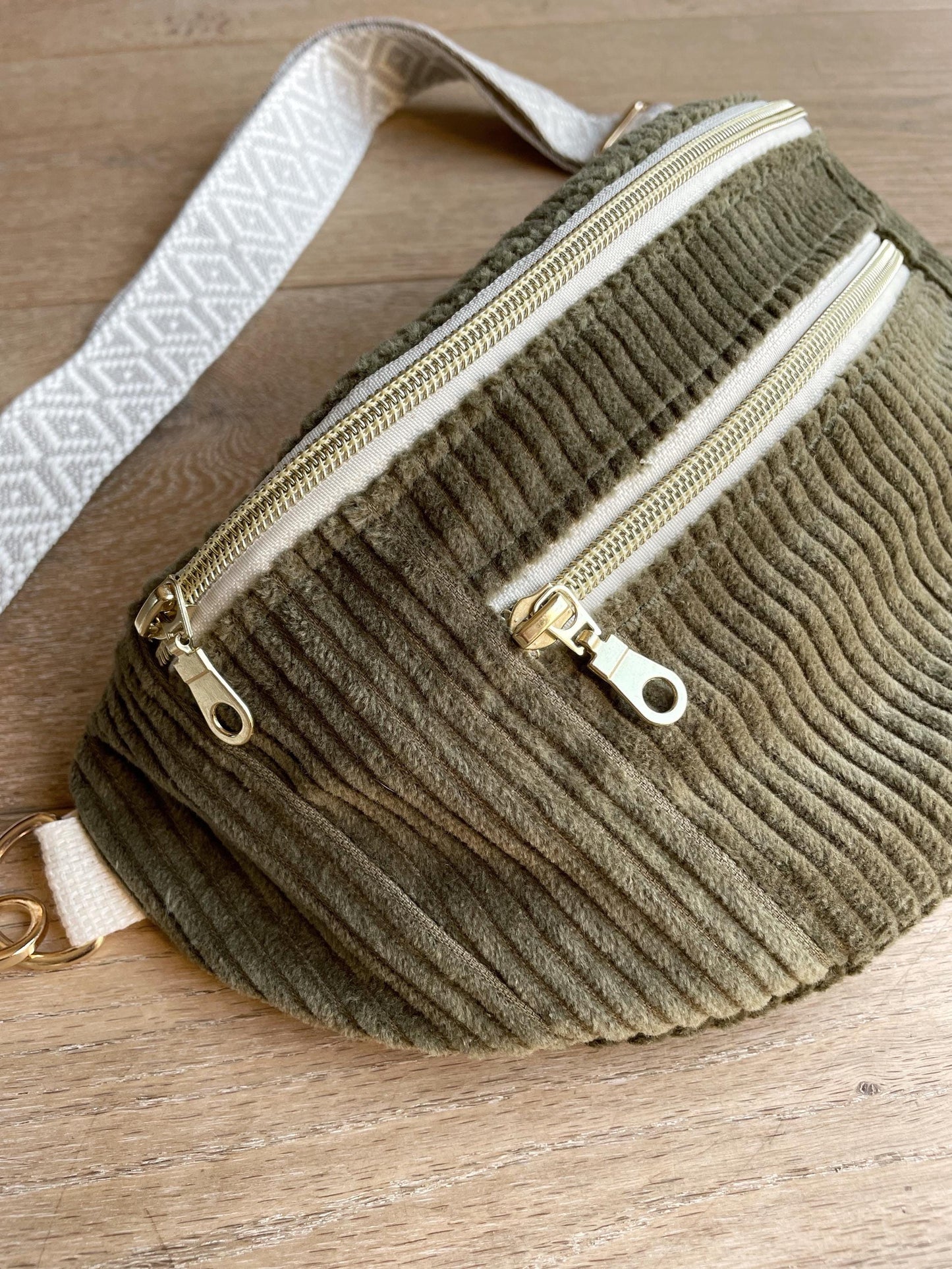 BANANE VELOURS CÔTELÉ & SANGLE PERSONNALISABLE | XS