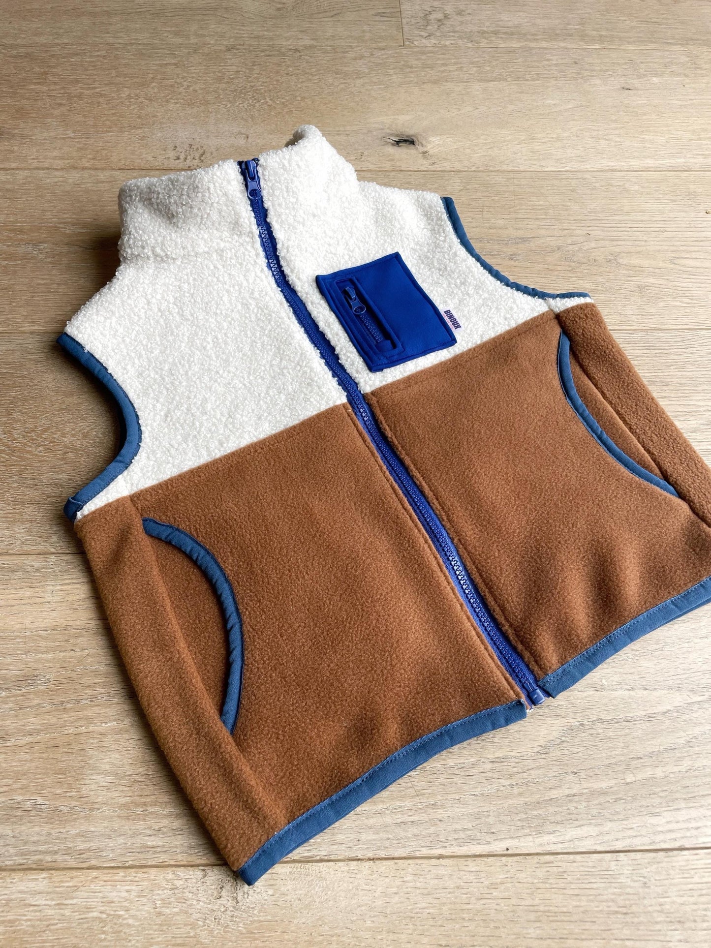 VESTE POLAIRE SANS MANCHE BI-COLOR SHERPA ÉCRU & POLAIRE | ENFANT