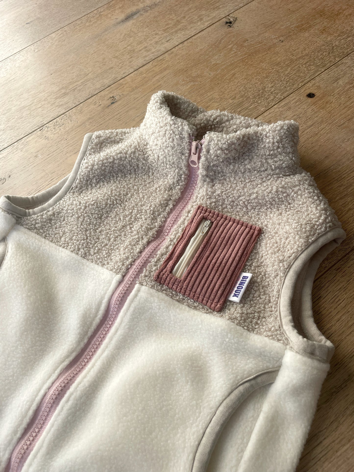 VESTE POLAIRE SANS MANCHE BI-COLOR SHERPA ÉCRU & POLAIRE | ENFANT