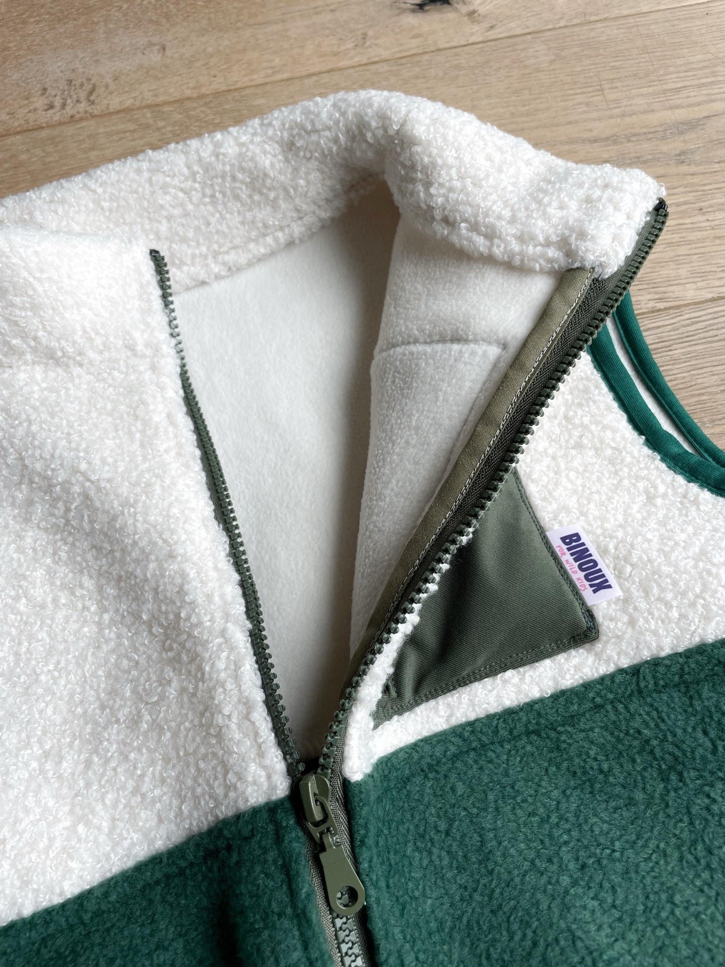 VESTE POLAIRE SANS MANCHE BI-COLOR SHERPA ÉCRU & POLAIRE | ADULTE