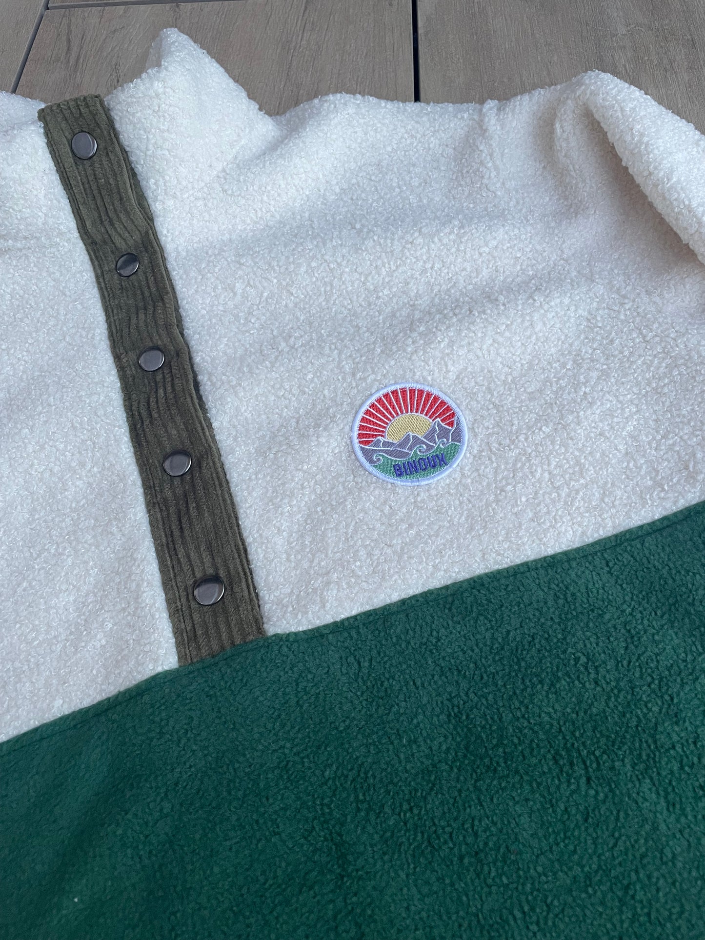 SWEAT POLAIRE BI-COLOR SHERPA ÉCRU & VERT KAKI | ADULTE