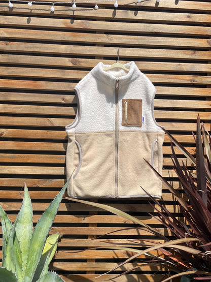 VESTE POLAIRE SANS MANCHE BI-COLOR SHERPA ÉCRU & POLAIRE COLORÉE | ADULTE