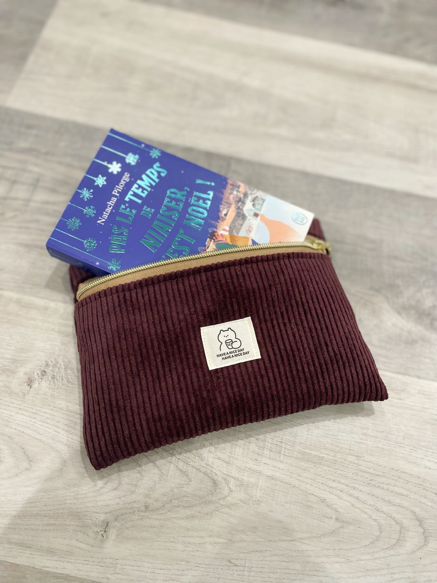 HOUSSE À LIVRE LISEUSE ZIPPÉE VELOURS CÔTELÉ PERSONNALISABLE