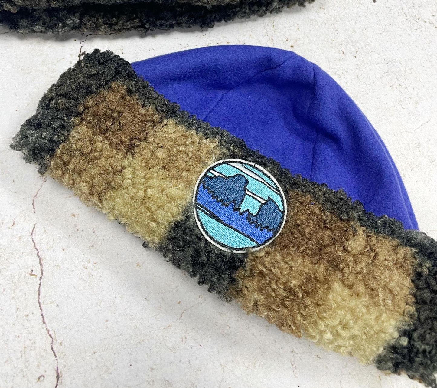 BONNET SHERPA À CARREAUX & BLEU  | ADULTE