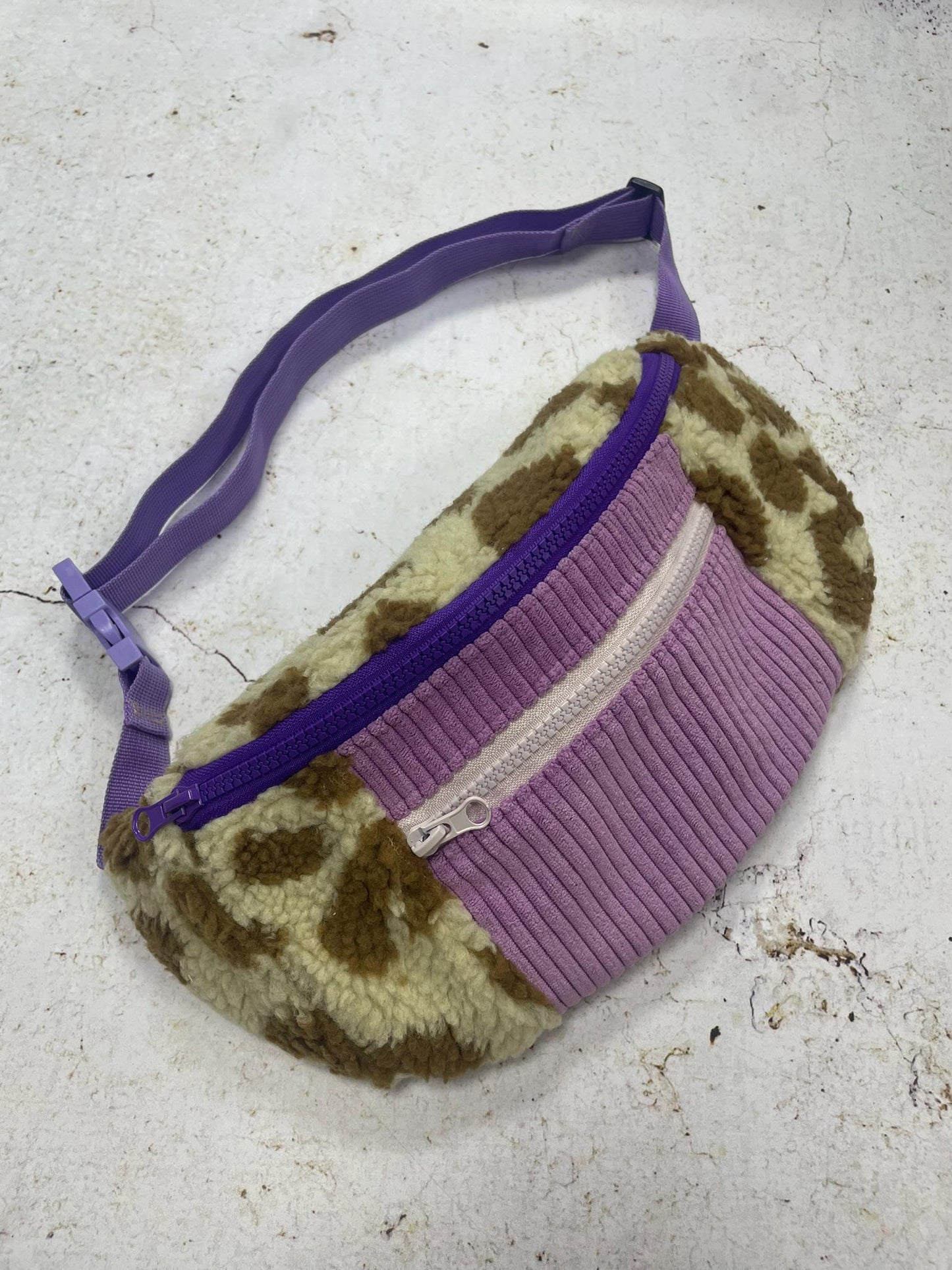 BANANE VELOURS CÔTELÉ VIOLET & SHERPA LÉOPARD | XL