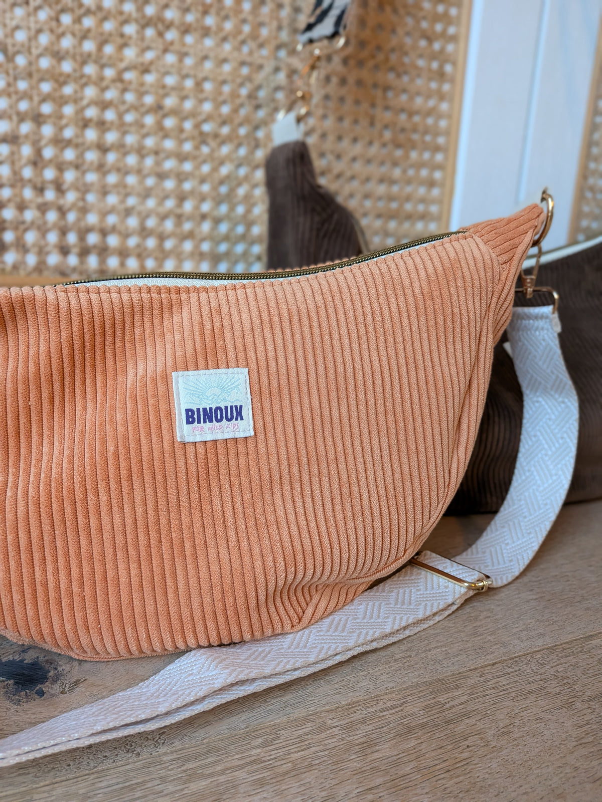 SAC HOBO VELOURS CÔTELÉ & SANGLE PERSONNALISABLE | L